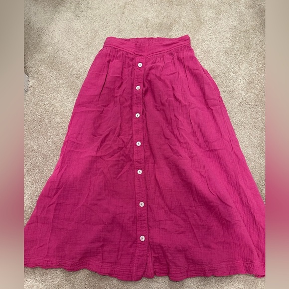 Xirena Teagan Pink Gauze Midi Skirt Sz small - Picture 3 of 5